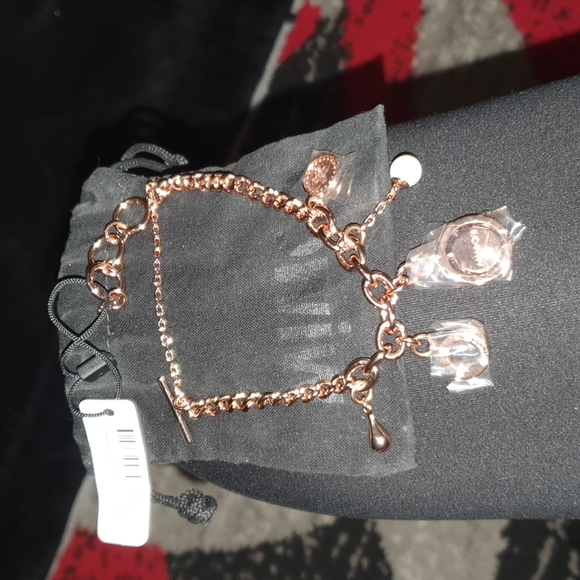 Mimco rose gold braclet - Picture 3 of 9